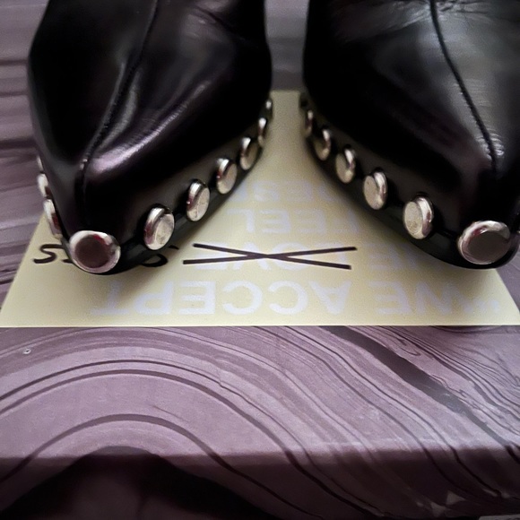 Jeffrey Campbell Walton Bootie - Brand New - Picture 6 of 9